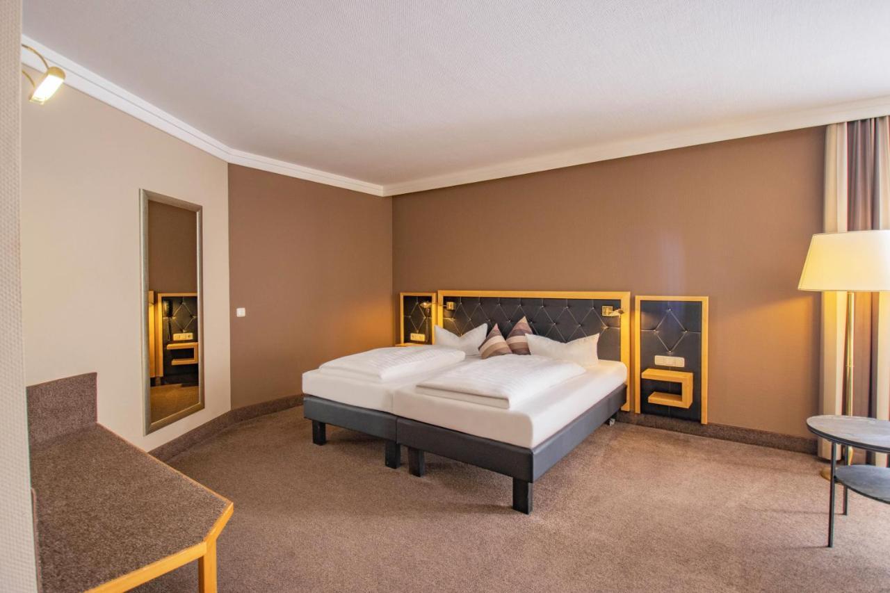 Hotel Tanne Ilmenau Ngoại thất bức ảnh