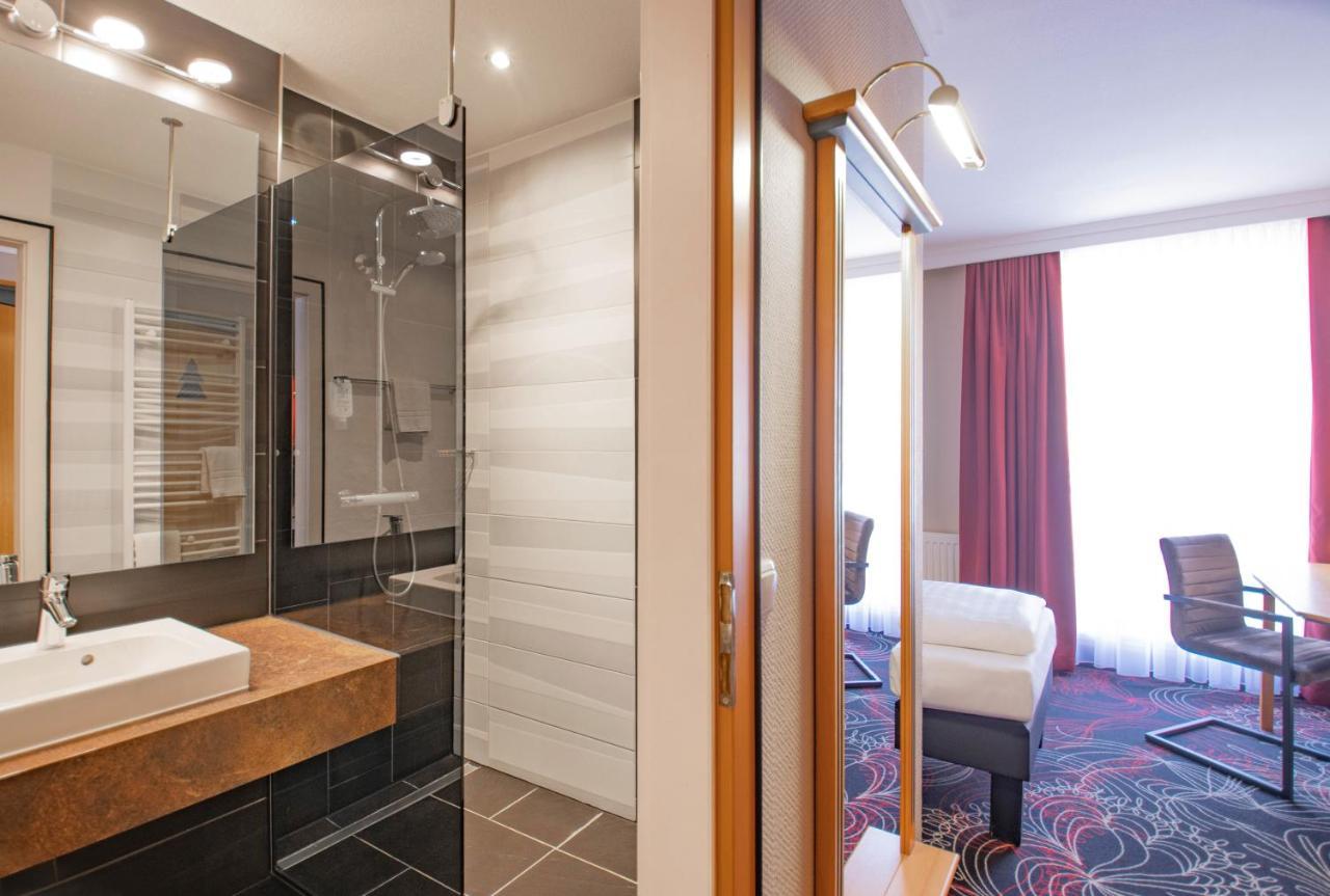 Hotel Tanne Ilmenau Ngoại thất bức ảnh