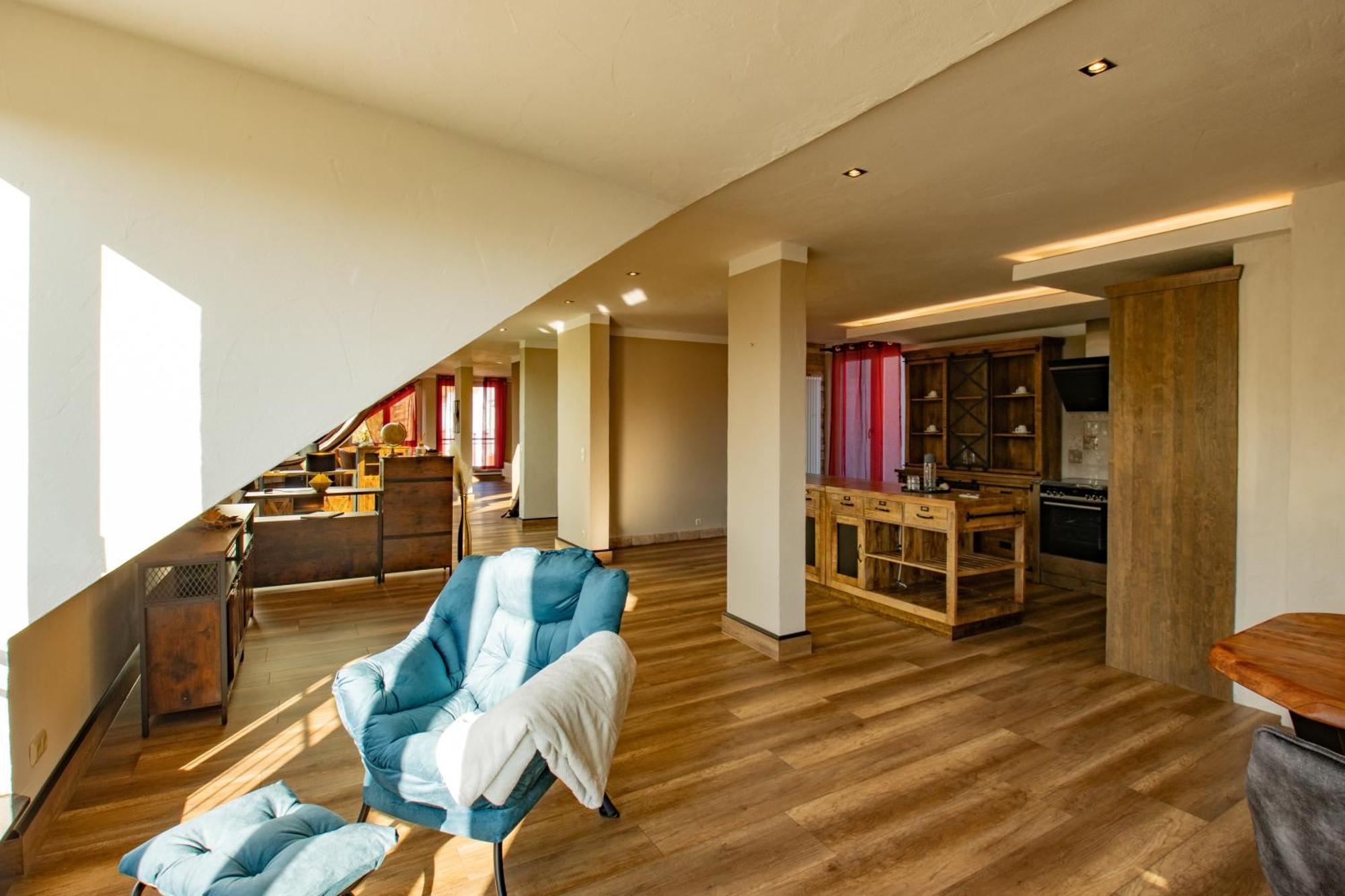 Hotel Tanne Ilmenau Ngoại thất bức ảnh